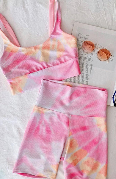 BEACH RIOT ピンクハート柄クロップトップ Beach Riot - Sunrise Tie Dye Leah Top - 35 Strong – 35 STRONG