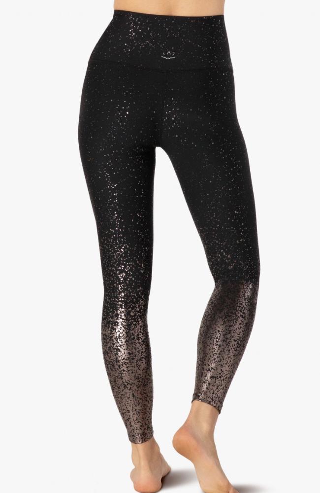 Beyond Yoga - Alloy Ombre Speckled Midi Leggings - 35 Strong – 35